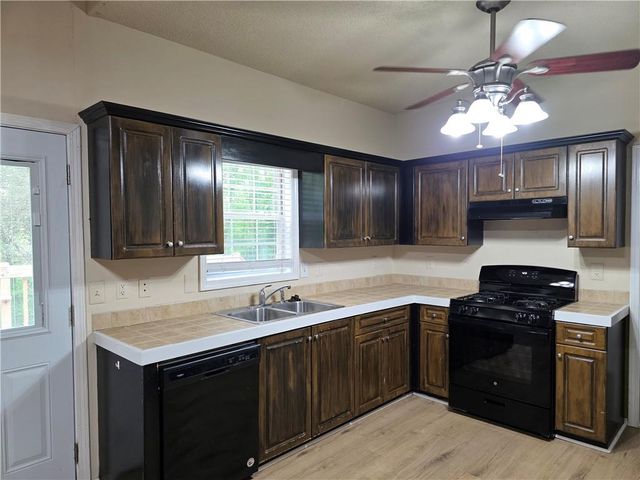 4115 S Laurel Grove Road, Douglasville, GA 30135