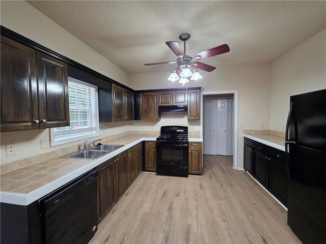 4115 S Laurel Grove Road, Douglasville, GA 30135