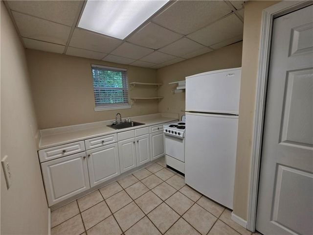4115 S Laurel Grove Road, Douglasville, GA 30135