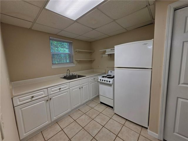 4115 S Laurel Grove Road, Douglasville, GA 30135