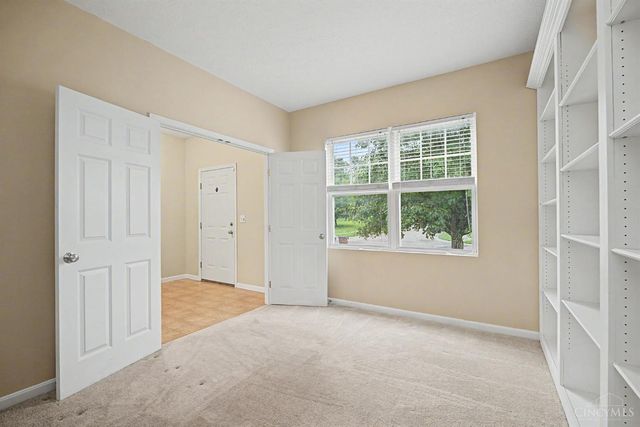 533 Lake Front Drive, Lebanon, OH 45036