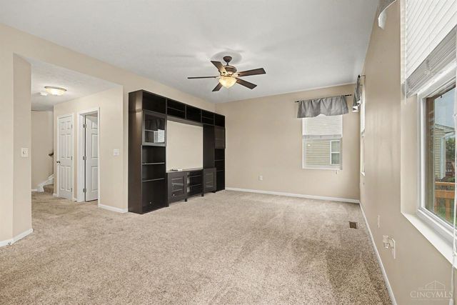 533 Lake Front Drive, Lebanon, OH 45036