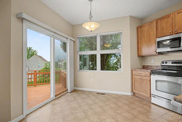 533 Lake Front Drive, Lebanon, OH 45036