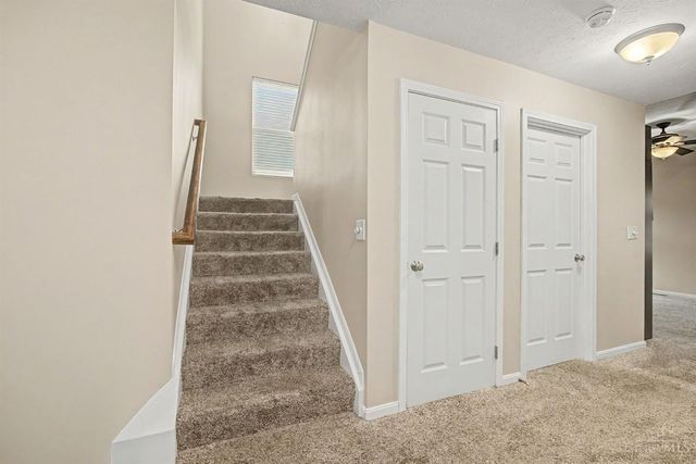 533 Lake Front Drive, Lebanon, OH 45036