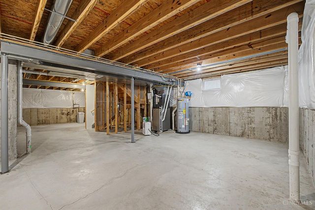 533 Lake Front Drive, Lebanon, OH 45036