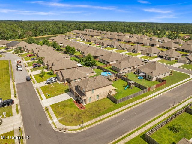 16904 Desmare Street, Gulfport, MS 39503
