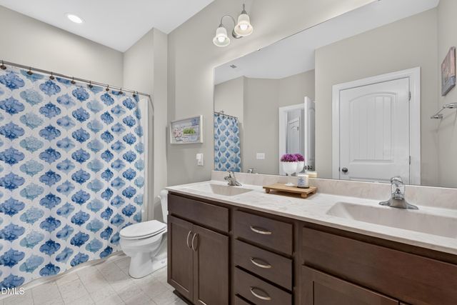 438 Leighann Ridge Lane, Rolesville, NC 27571