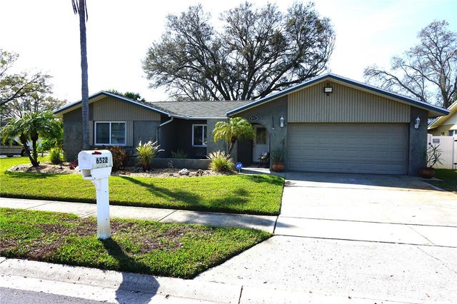 6522 WOODLAND BOULEVARD N, Pinellas Park, FL 33781