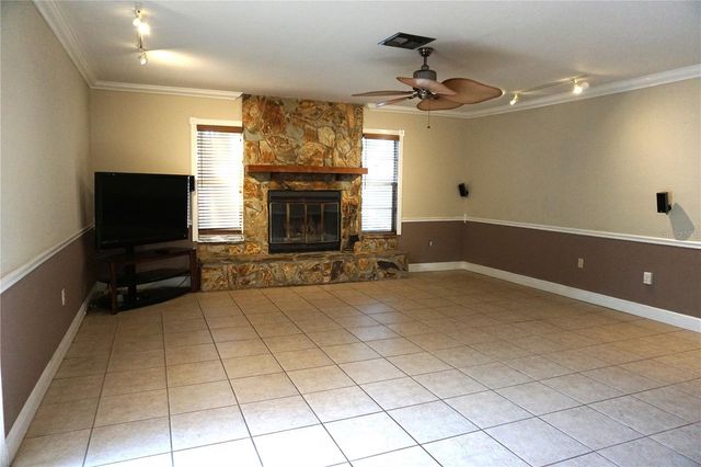 6522 WOODLAND BOULEVARD N, Pinellas Park, FL 33781