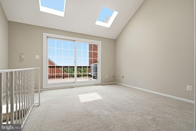 4915 7TH RD S, Arlington, VA 22204