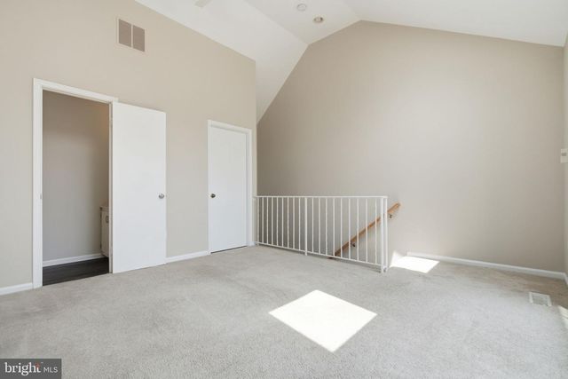 4915 7TH RD S, Arlington, VA 22204