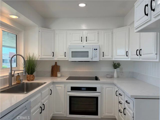 22663 Nadine Circle B, Torrance, CA 90505