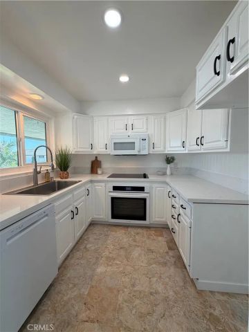 22663 Nadine Circle B, Torrance, CA 90505