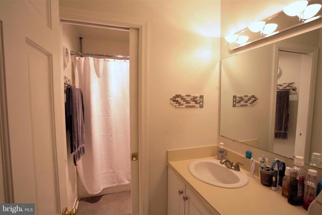 1724 DANA ST, Crofton, MD 21114