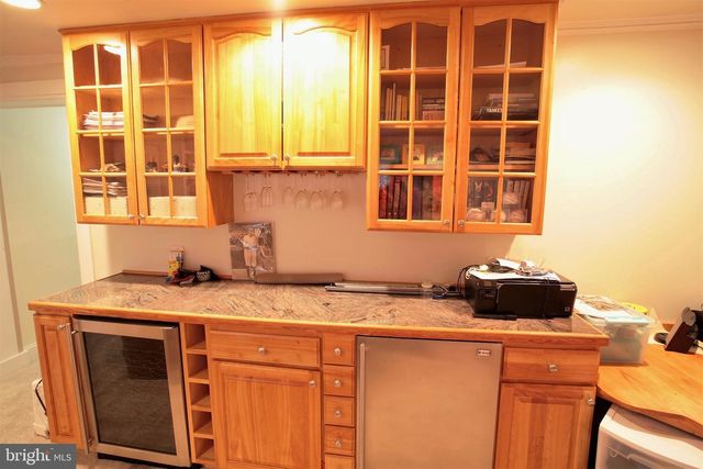 1724 DANA ST, Crofton, MD 21114