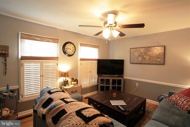 1724 DANA ST, Crofton, MD 21114