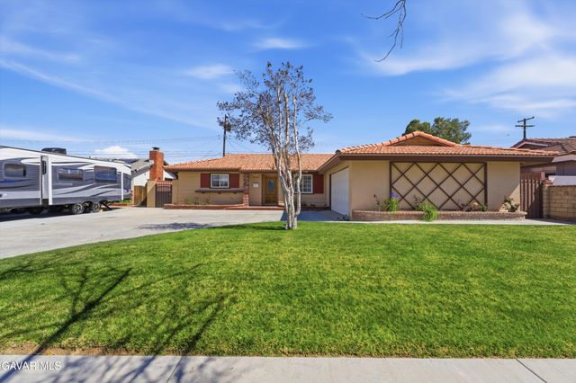 44508 Lostwood Avenue, Lancaster, CA 93534