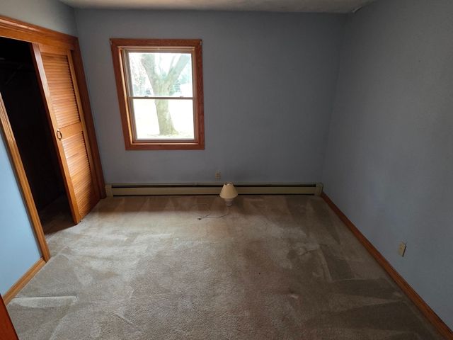 28660 Woodside Drive, Rock Falls, IL 61071