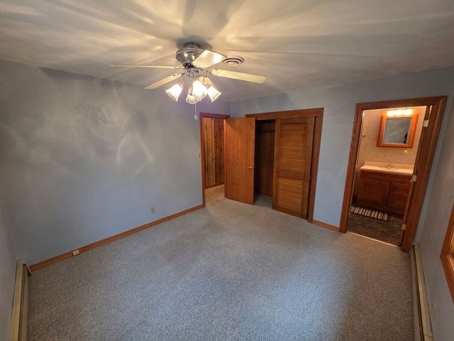 28660 Woodside Drive, Rock Falls, IL 61071