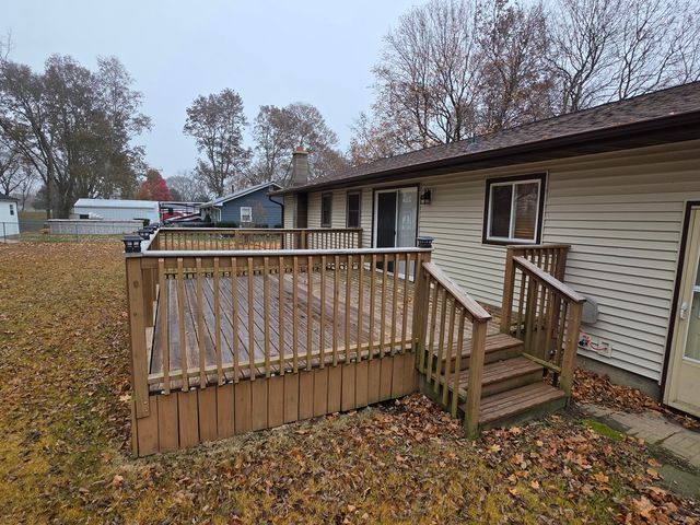 28660 Woodside Drive, Rock Falls, IL 61071