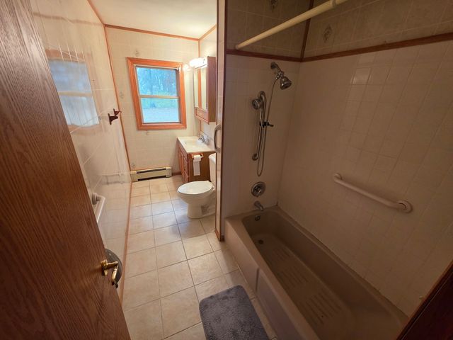 28660 Woodside Drive, Rock Falls, IL 61071