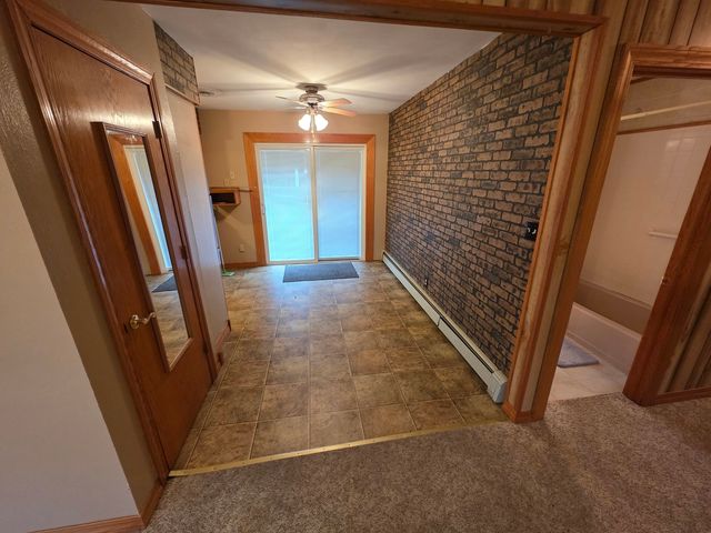 28660 Woodside Drive, Rock Falls, IL 61071