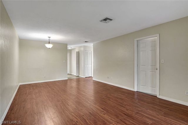 706 111th AVE N, Naples, FL 34108