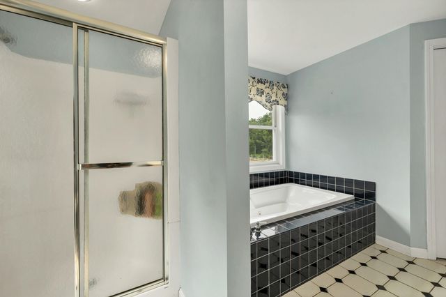 102 Joppa Road, Merrimack, NH 03054