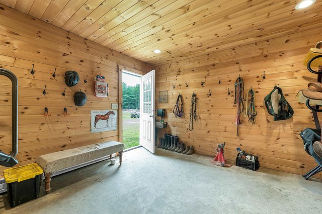 102 Joppa Road, Merrimack, NH 03054