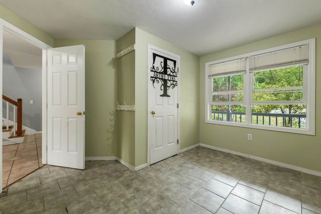 102 Joppa Road, Merrimack, NH 03054