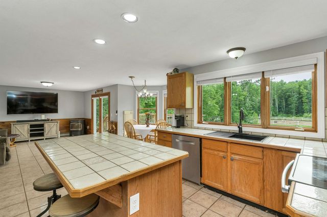 102 Joppa Road, Merrimack, NH 03054