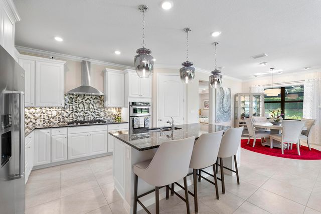 4640 E Pinehurst Trl Trail E, Fort Lauderdale, FL 33309