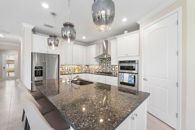 4640 E Pinehurst Trl Trail E, Fort Lauderdale, FL 33309