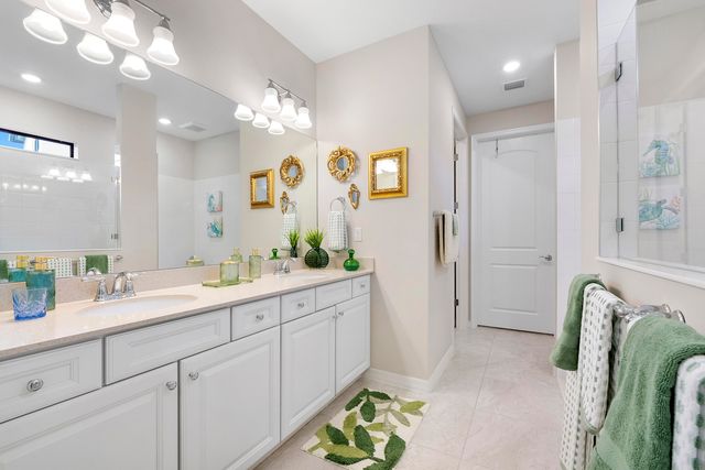 4640 E Pinehurst Trl Trail E, Fort Lauderdale, FL 33309