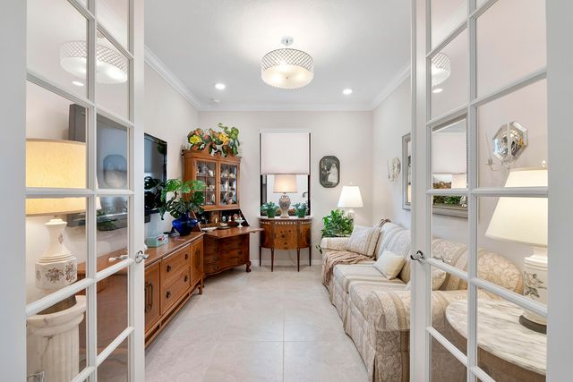 4640 E Pinehurst Trl Trail E, Fort Lauderdale, FL 33309