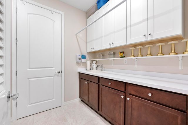 4640 E Pinehurst Trl Trail E, Fort Lauderdale, FL 33309