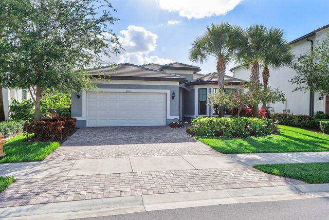 4640 E Pinehurst Trl Trail E, Fort Lauderdale, FL 33309