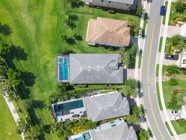 4640 E Pinehurst Trl Trail E, Fort Lauderdale, FL 33309