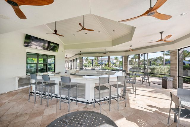 4640 E Pinehurst Trl Trail E, Fort Lauderdale, FL 33309