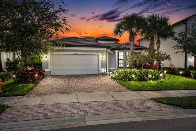 4640 E Pinehurst Trl Trail E, Fort Lauderdale, FL 33309