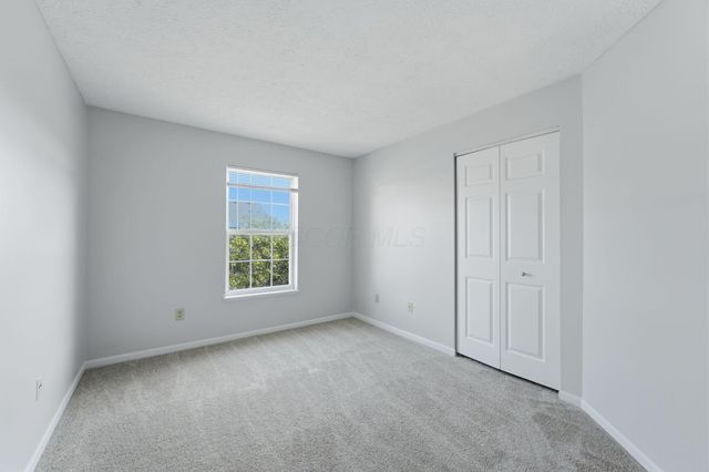5423 GARDEN RIDGE, Columbus, OH 43228