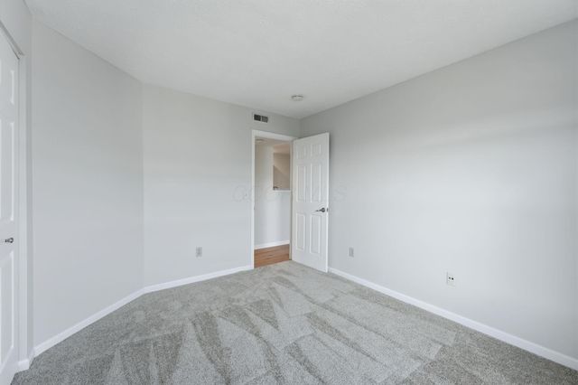 5423 GARDEN RIDGE, Columbus, OH 43228