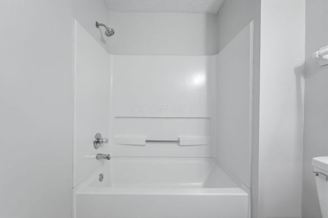 5423 GARDEN RIDGE, Columbus, OH 43228