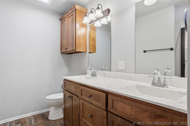 1137 E Watchorn Avenue, Sapulpa, OK 74066