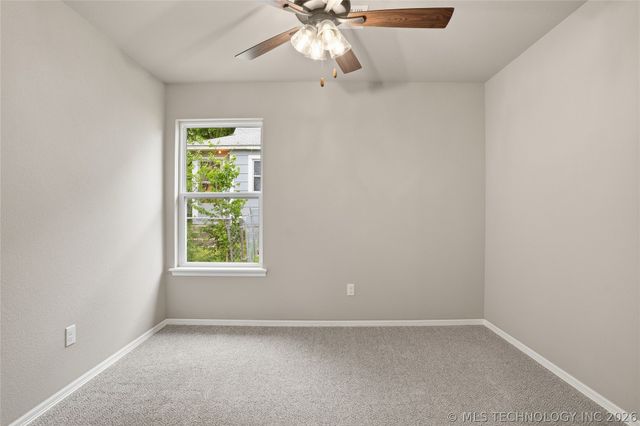 1137 E Watchorn Avenue, Sapulpa, OK 74066