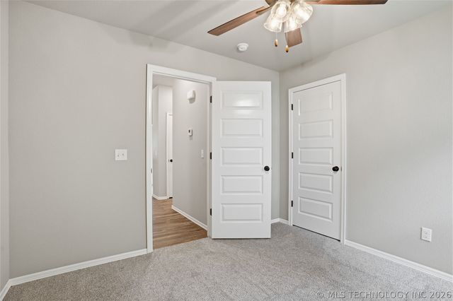 1137 E Watchorn Avenue, Sapulpa, OK 74066