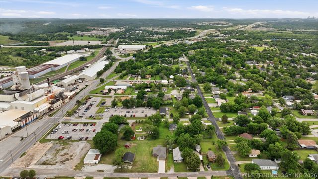 1137 E Watchorn Avenue, Sapulpa, OK 74066
