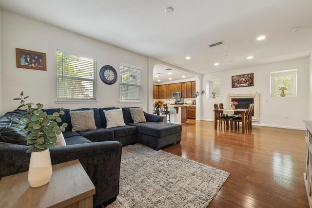 331 W Aventino Ave, Mountain House, CA 95391