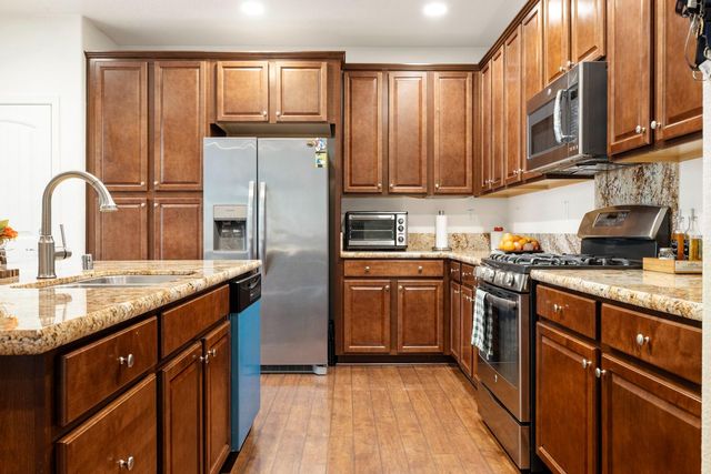 331 W Aventino Ave, Mountain House, CA 95391