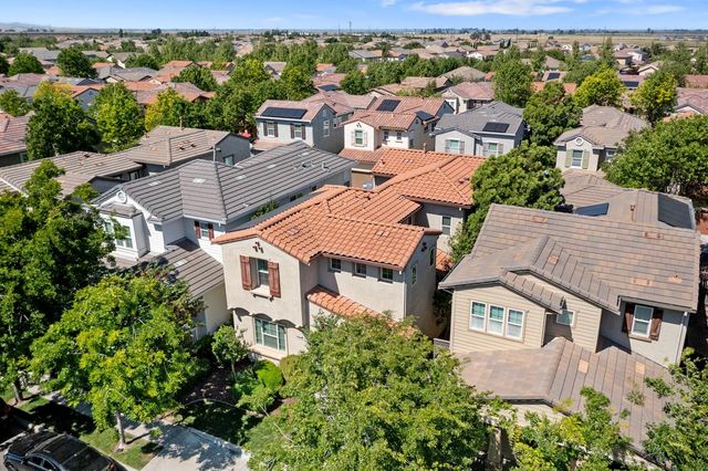 331 W Aventino Ave, Mountain House, CA 95391